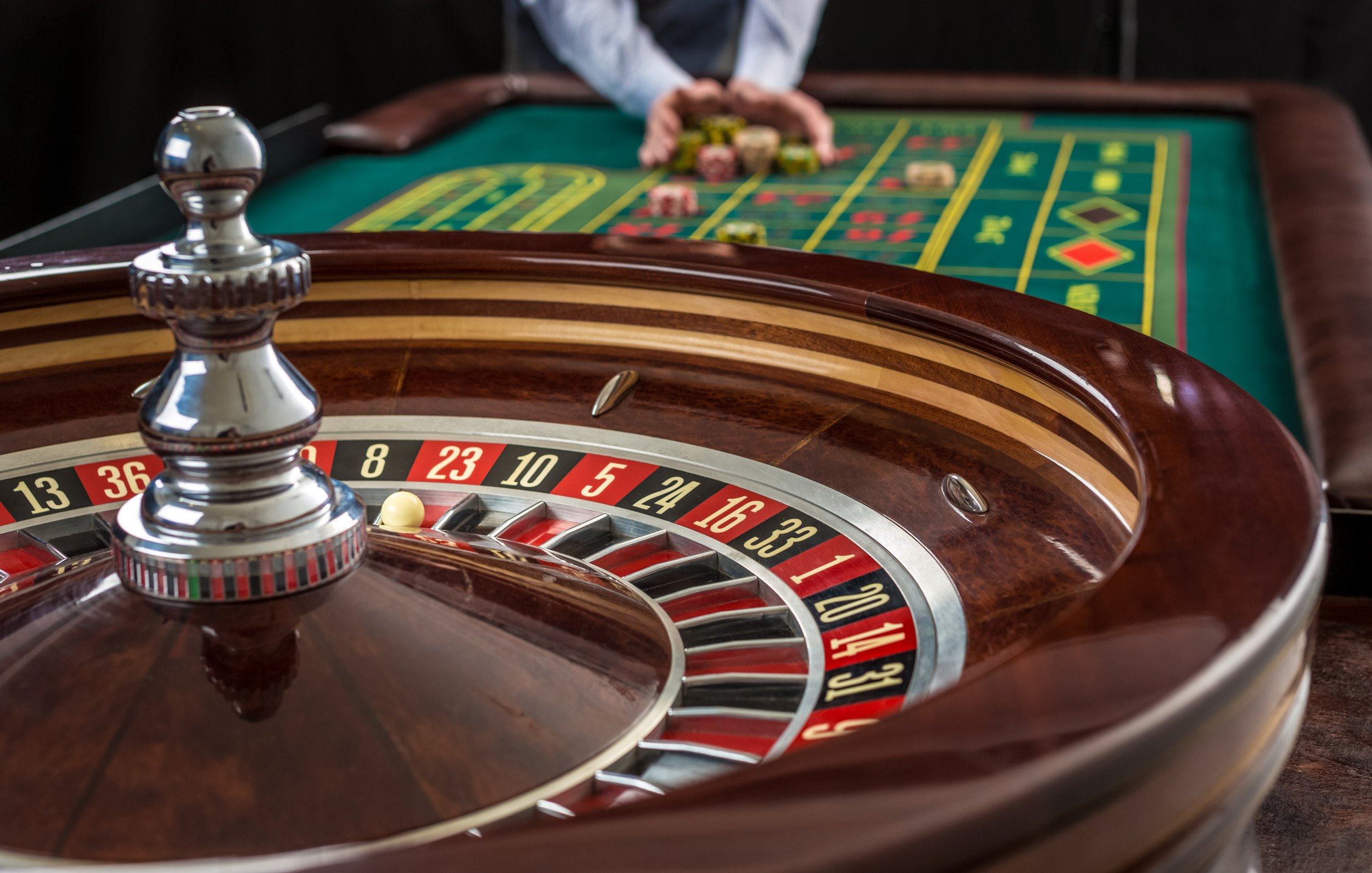 Tampilan antarmuka platform taruhan sportsbook serta slot online pada perangkat mobile ledakjitu